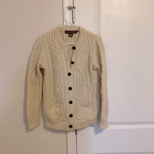 Irish Wool Sweater Size L. Inis Crafts